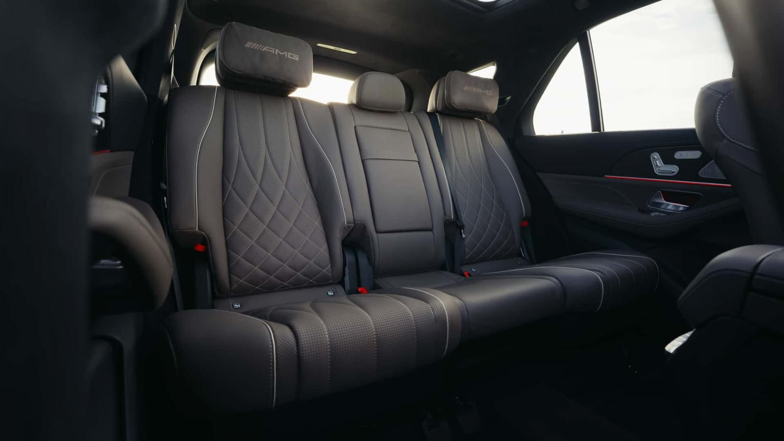 Ντεμπούτο για τις ανανεωμένες Mercedes GLE και GLE Coupe